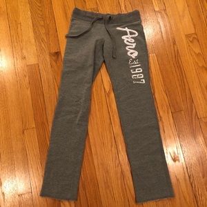 grey Aeropostale sweatpants